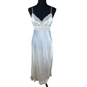 Flora by flora nikrooz Large Stella satin white lace time side slit slip dress